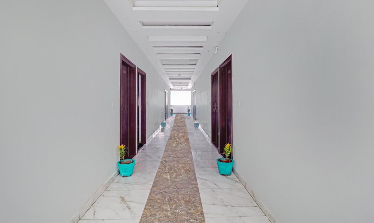 Hotel 4 View Tājganj Zewnętrze zdjęcie