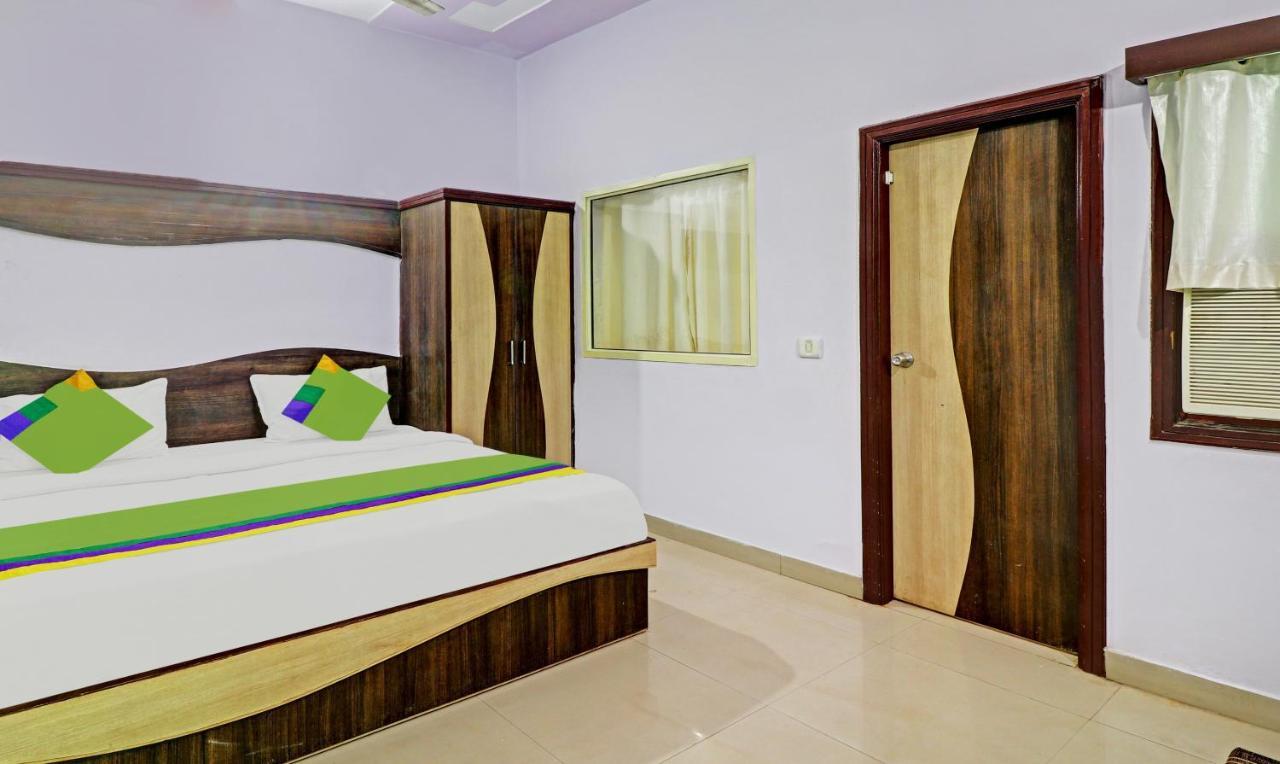Hotel 4 View Tājganj Zewnętrze zdjęcie