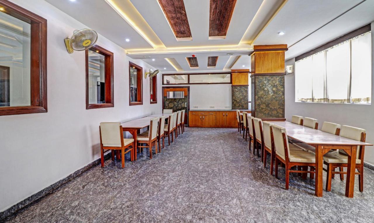 Hotel 4 View Tājganj Zewnętrze zdjęcie
