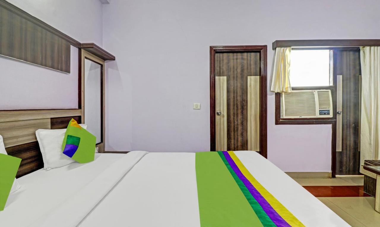 Hotel 4 View Tājganj Zewnętrze zdjęcie